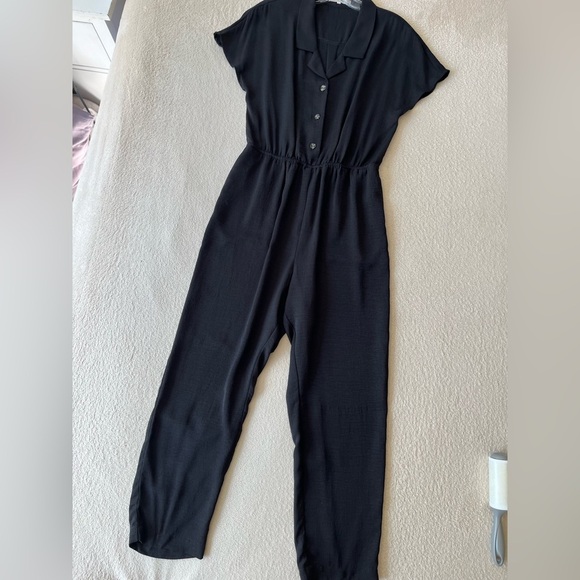 NWOT Monk & Lou Black Button-Front Jumpsuit M - Picture 4 of 11